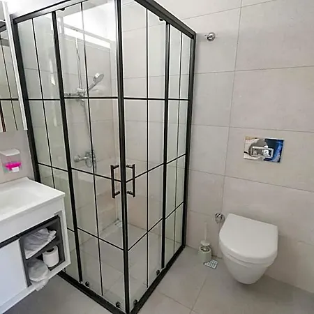 Taş Otel Akbük