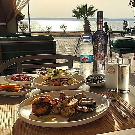 Otel Taş