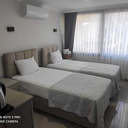 Taş 2*
